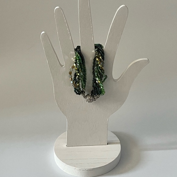 Green beaded bracelet - Picture 6 of 8